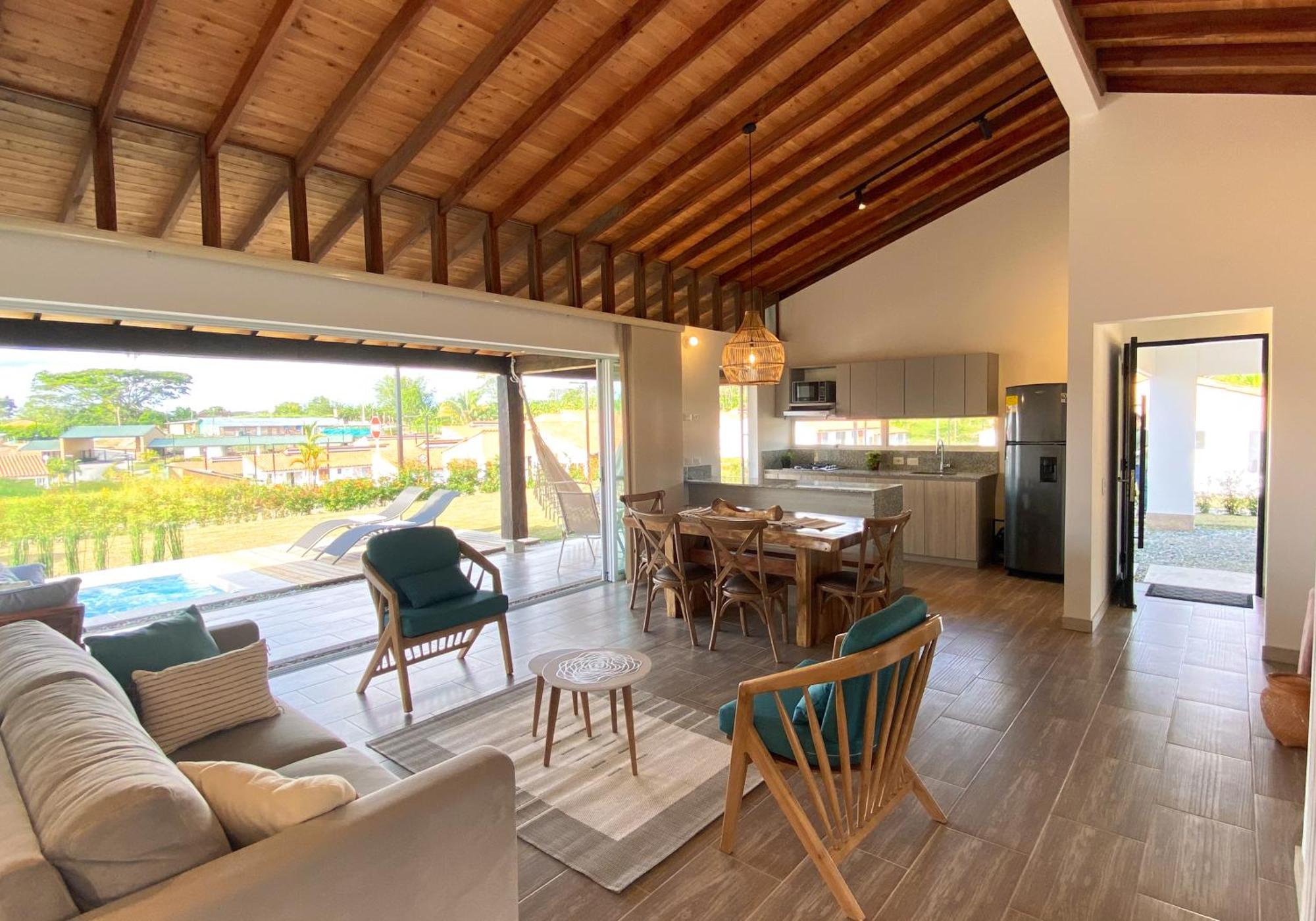 Casa Campestre Exclusiva Con Jacuzzi A 10 Minutos Del Aeropuerto Holiday home Armenia (Quindio)